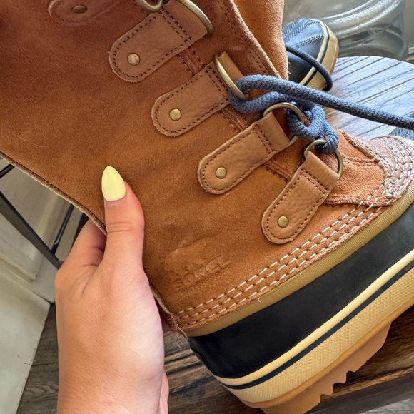 Sorel Joan of Arctic Waterproof Boots- Elk/Dark Mountian- Size 6.5 - Picture 7 of 8